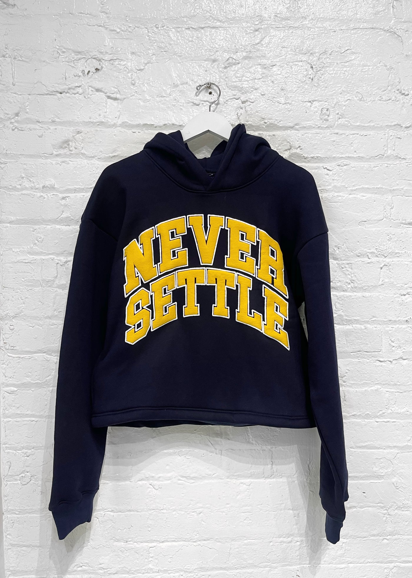 Collegiate Crop Hoodie(Navy)